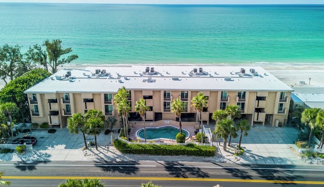 Sunset Terrace 108 · Dolphins · Gulf Front