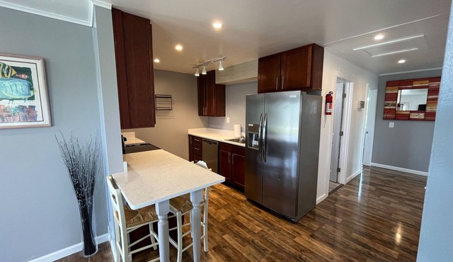 Sunset View 10 min to Gulf Coast Emerald Beaches - Pet-Friendly!