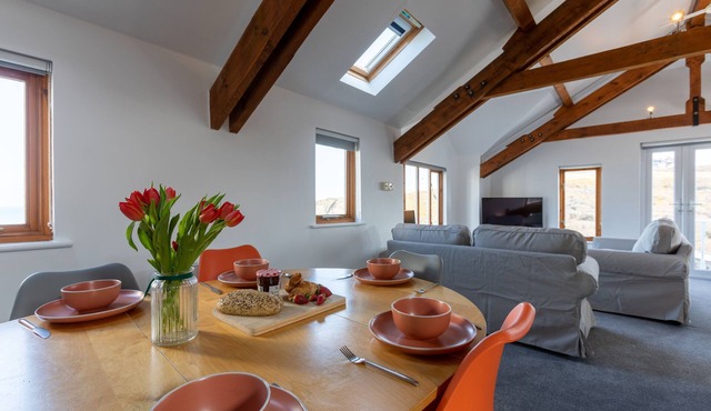 SUNSET VIEW, country holiday cottage in Widemouth Bay