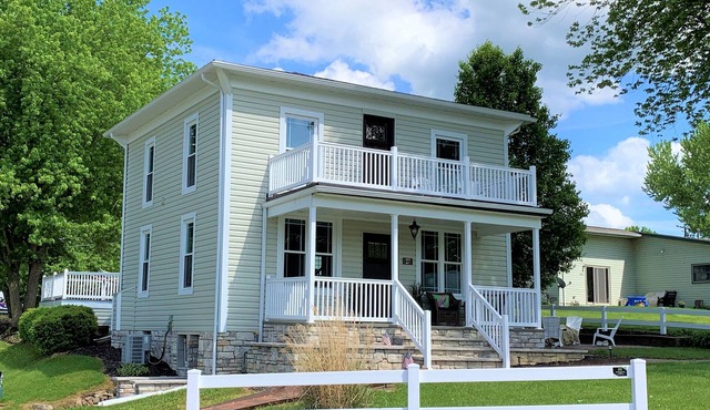 Sunset Views over Atwood Lake!