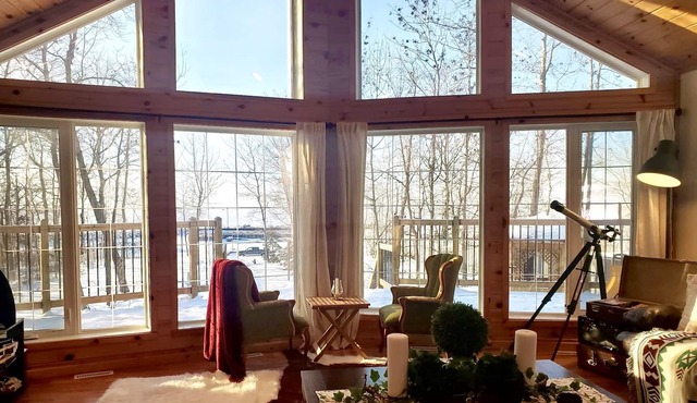 sunset views, private beach, hiking, ice fishing, marina, harbour, bbq, fire pit