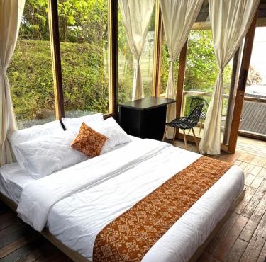 Sunset Views Yeh Leh Beach