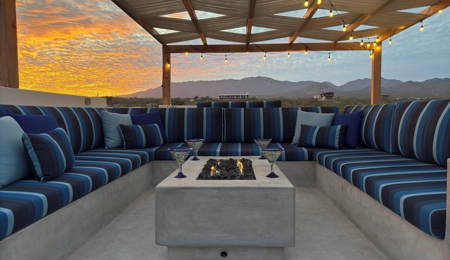 Sunset Villas - Casita Nopal | Rooftop Haven with Fire Table