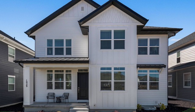 Sunset Vista -4 Bedroom House - Ski, Hike & Explore, Perfect Heber City Location