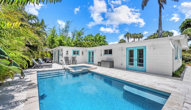 Sunset West | Private Pool, Spa, Near Siesta Key Beach & Siesta Key Village