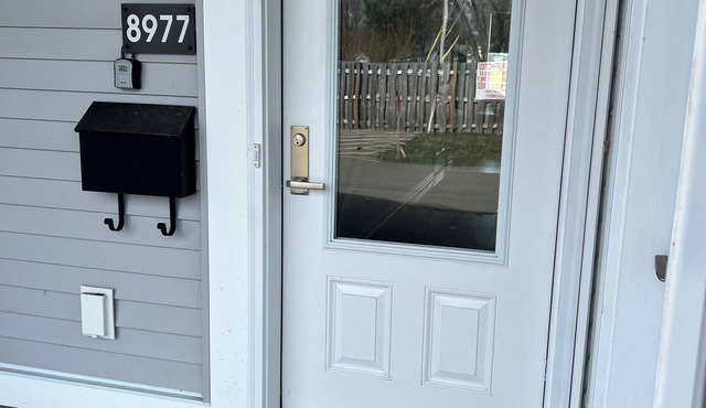 Sunsets at Angola on the Lake Charming 3-bedroom townhome