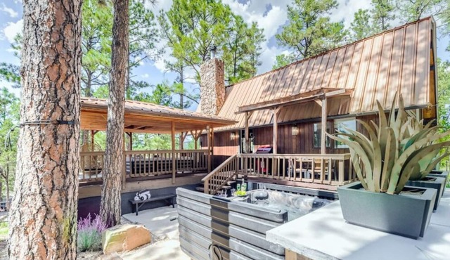 Sunsets & Lattes: Hot Tub/Decks/Views/Mtn Luxury