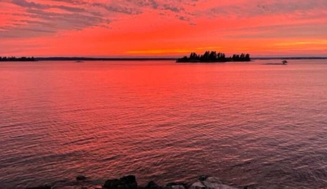 Sunsets, Ships and Islands