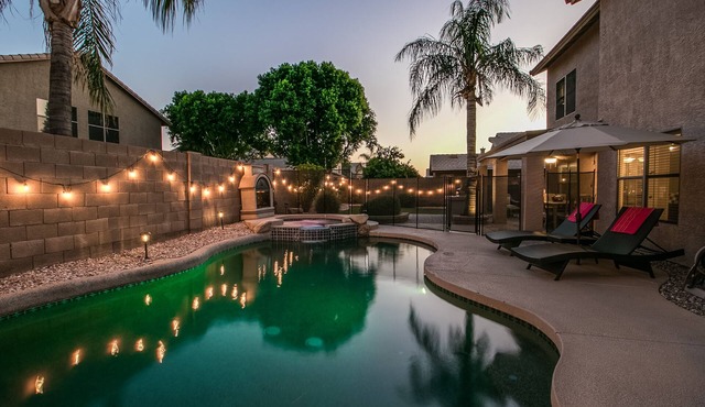 Sunshine and Good Times! Massive 5/bdrm with Pool, Hot Tub, and Game Room!