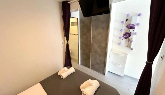 Sunshine at the Lavandou Apartment