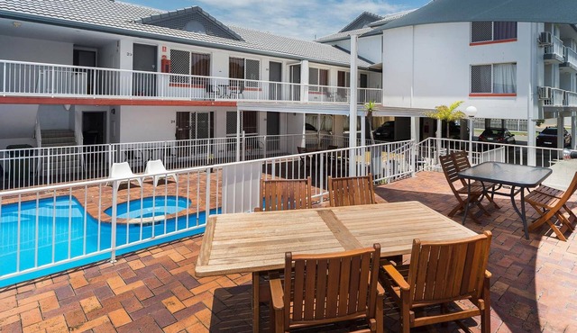 Sunshine Beach Resort