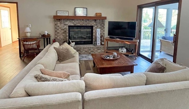 Sunshine Daydream - 4 Bedrooms/2.5 Bathrooms
