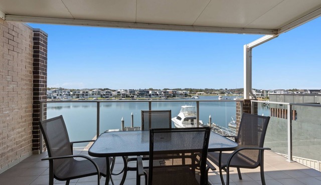 Sunshine Deluxe Port Macquarie