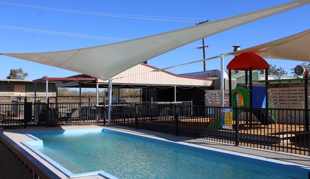 Sunshine Gardens Bourke Resort