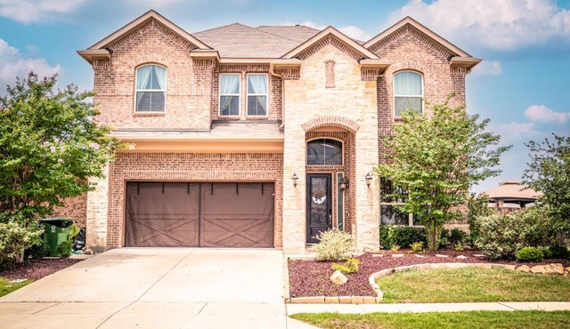 SunShine House - Funfilled 5bdrm House w/ Gameroom