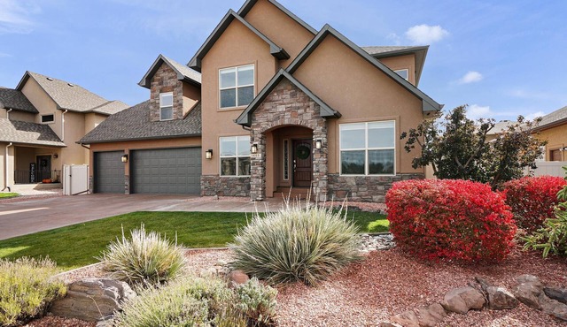 Sunshine IV: Firepit, Gas Grill - Perfect Spring Oasis