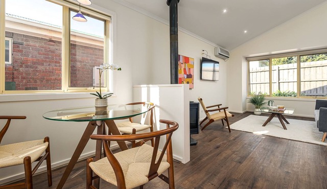 Sunshine Retreat Villa 1