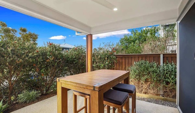 Sunshine Splendour Central & Close to Everything