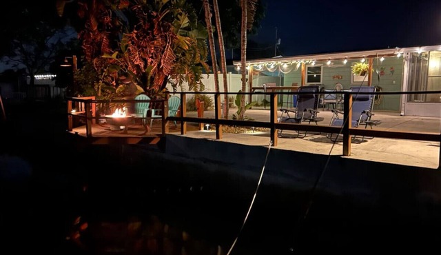 SunWild Ventures Home *Golf Cart & Kayaks*