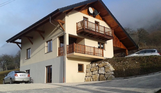 Sup 2 levels in Grand Chalet for 12 persons