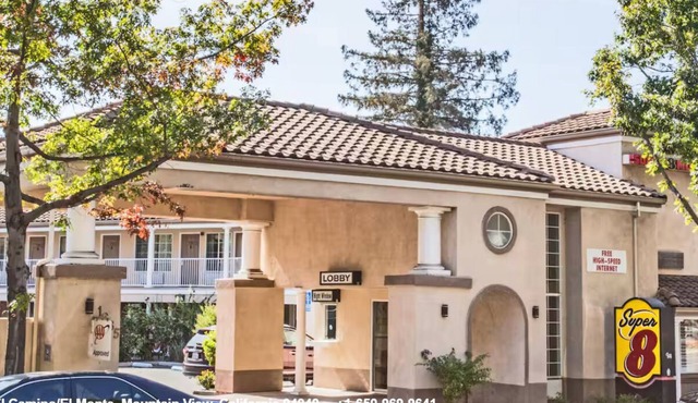 Super 8 By Wyndham in Mountain View for Superbowl
