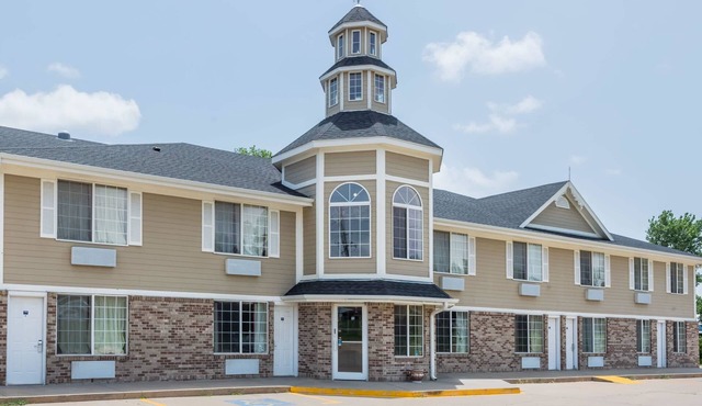 Super 8 by Wyndham Arkansas City KS