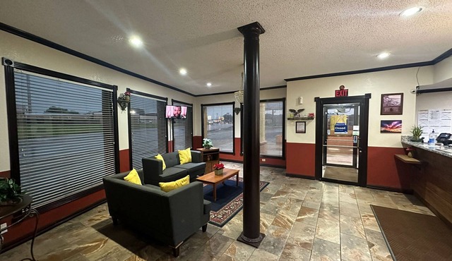 Super 8 by Wyndham Athens TX