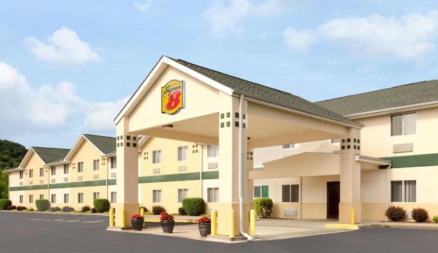 Super 8 by Wyndham Athens