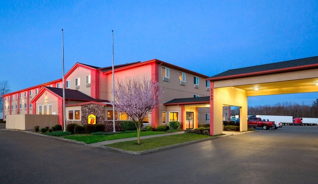 Super 8 by Wyndham Bellingham Airport/Ferndale