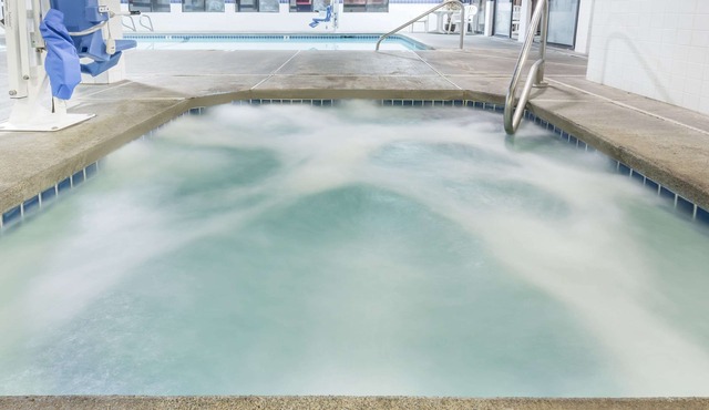 Super 8 by Wyndham Bend