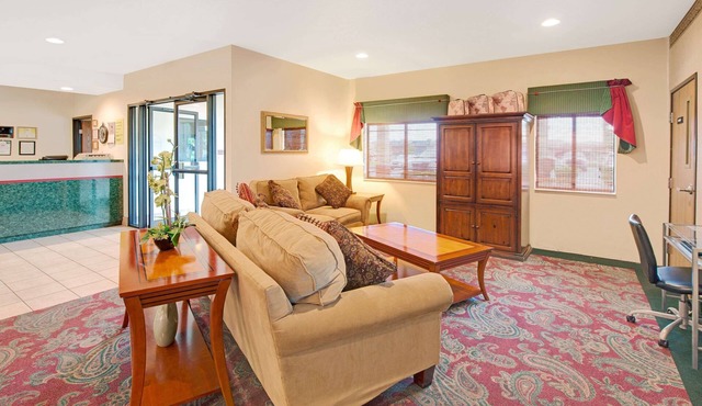 Super 8 by Wyndham Bonne Terre