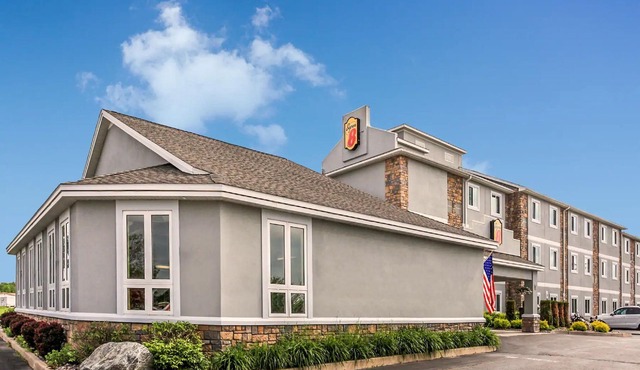 Super 8 by Wyndham Sault Ste Marie On