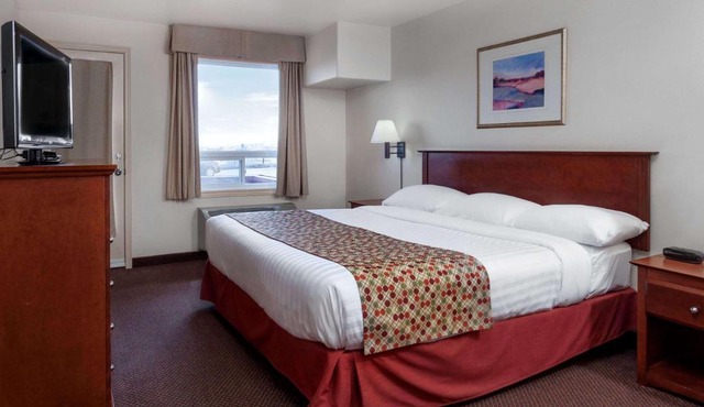 Super 8 by Wyndham Caraquet