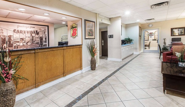 Super 8 by Wyndham Caryville TN