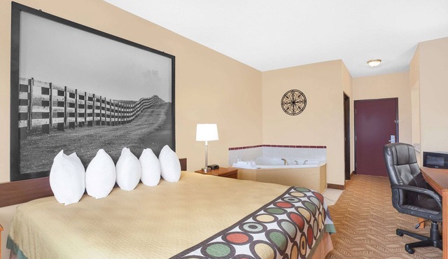 Super 8 by Wyndham Central City