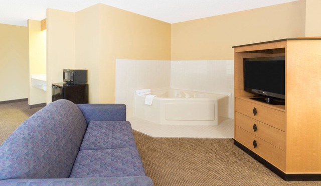 Super 8 by Wyndham Clarinda