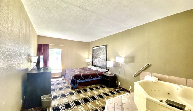Super 8 by Wyndham Conway