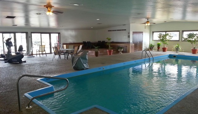 Super 8 by Wyndham Cut Bank