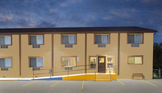 Super 8 by Wyndham Diamondville Kemmerer