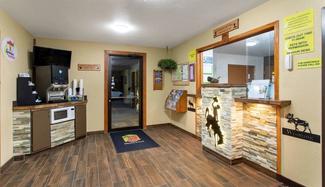 Super 8 by Wyndham Dubois