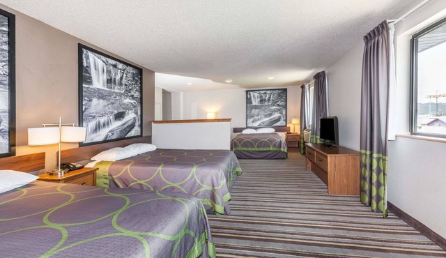 Super 8 by Wyndham Dunbar/Charleston Area