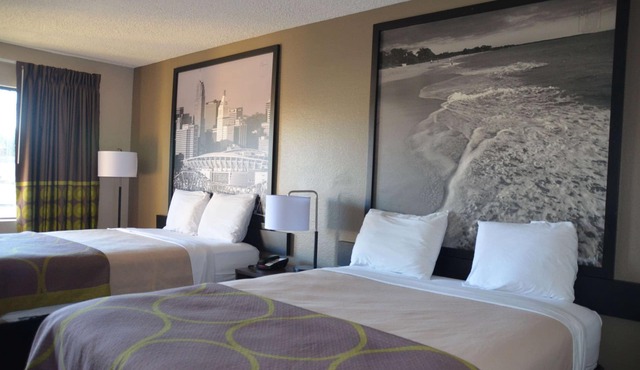Super 8 by Wyndham Fredericksburg
