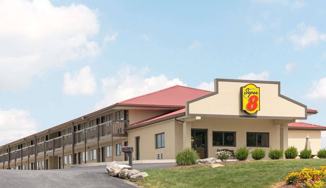 Super 8 by Wyndham Greencastle