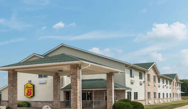 Super 8 by Wyndham Greenville