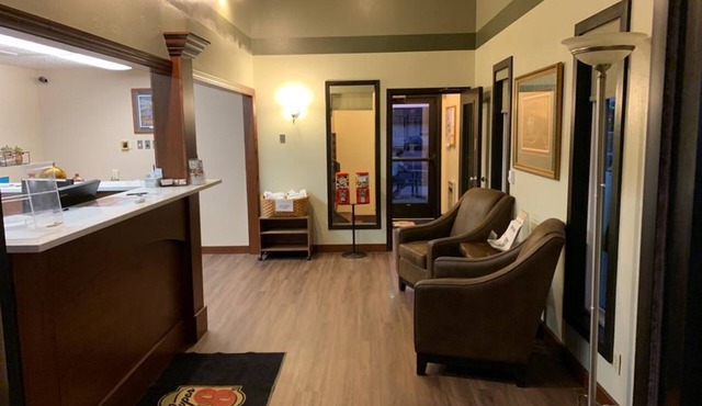 Super 8 by Wyndham Huron