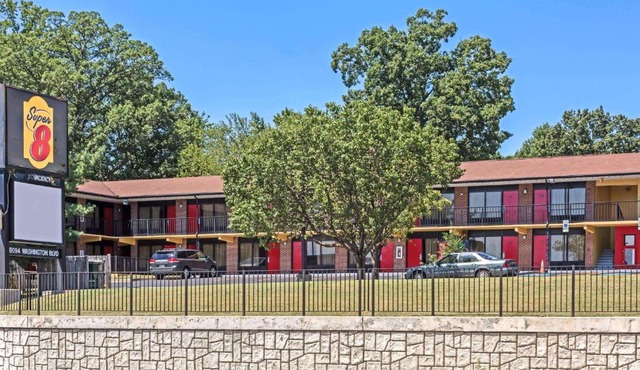 Super 8 by Wyndham Jessup/Baltimore Area