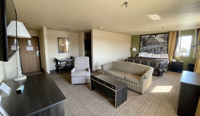 Super 8 by Wyndham Macon