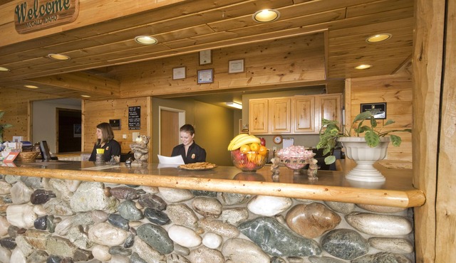 Super 8 by Wyndham McCall