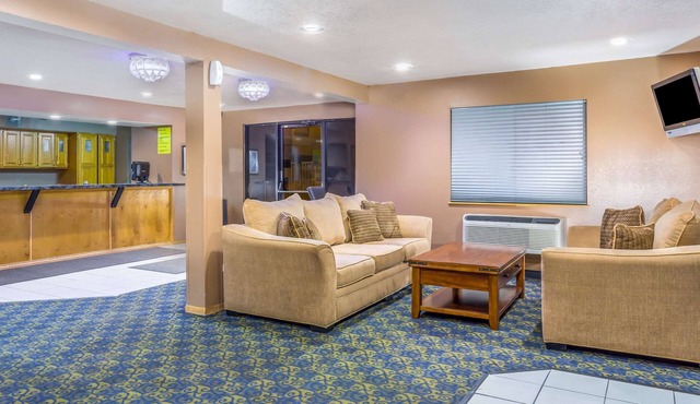 Super 8 by Wyndham - Mesa/Gilbert