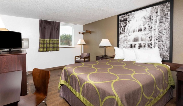 Super 8 by Wyndham Missoula/Brooks Street